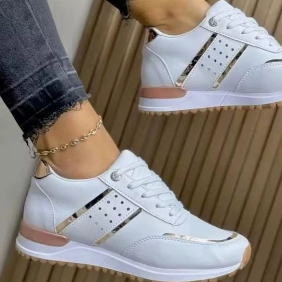 Round Toe Lace Up Athletic