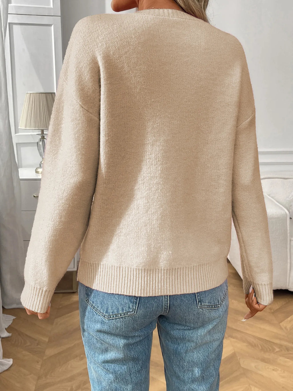Bow Graphic Ribbed Hem Round Neck Sweater