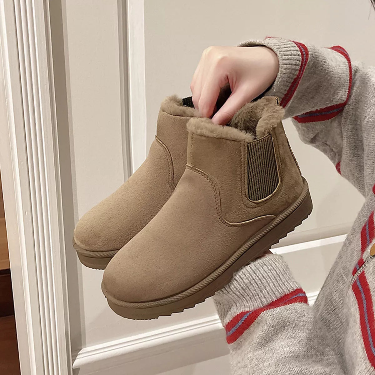 Round Toe Platform Boots