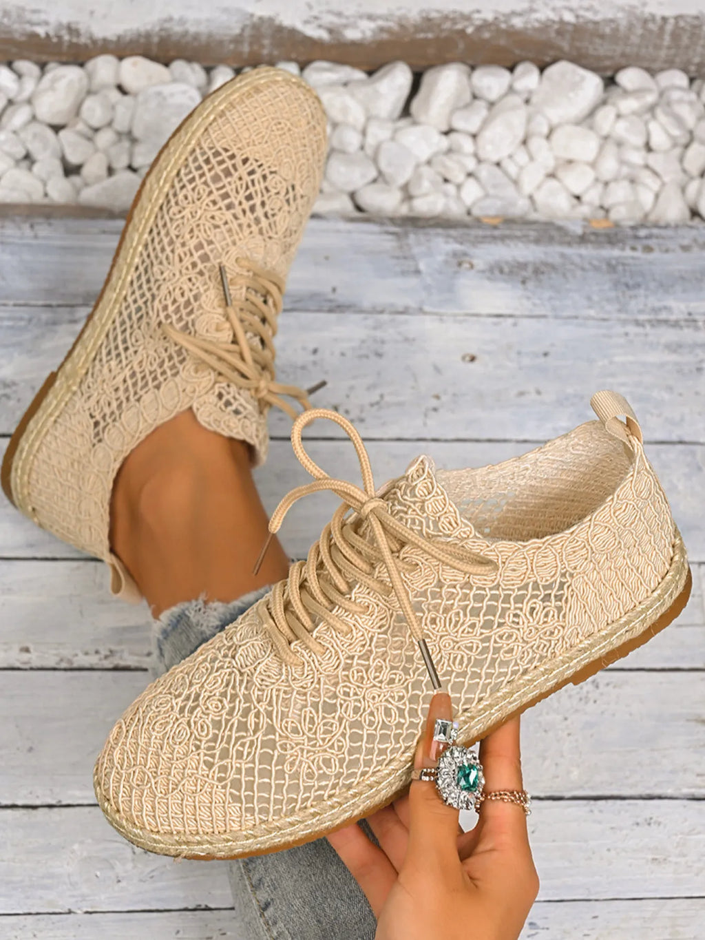 Breathable Woven Lace Up Sneakers