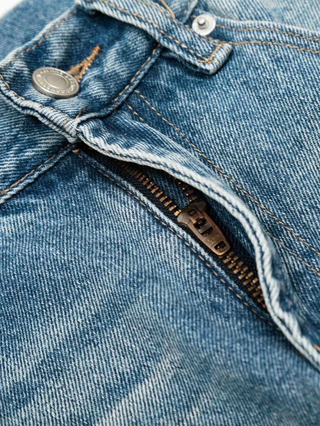 Men's Loose Fit Jeans