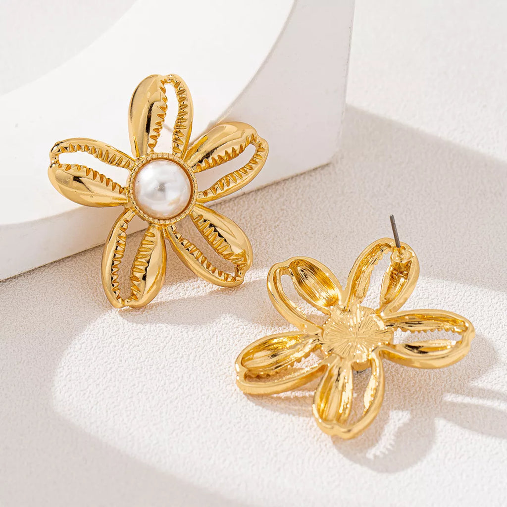 18K Gold-Plated Gold Flower Synthetic Pearl Stud Earrings