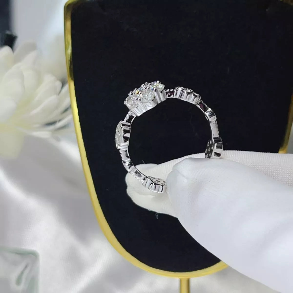 925 Sterling Silver Moissanite Flower Ring