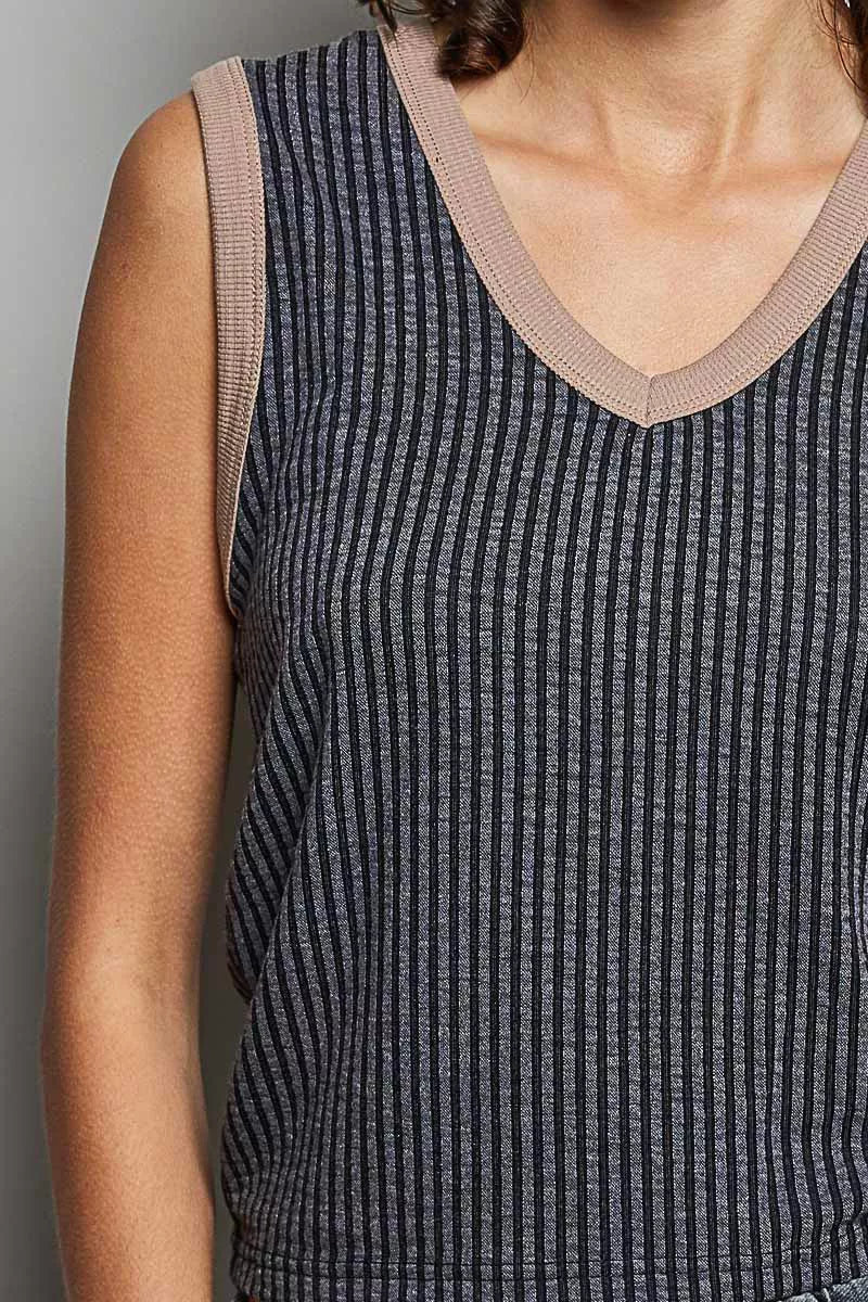 POL V-Neck Contrast Ribbed Sleeveless Tank