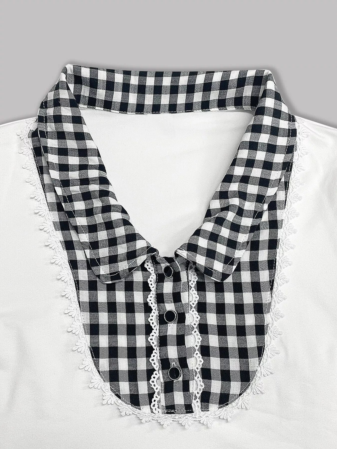 Gingham Collar Slim Fit Blouse