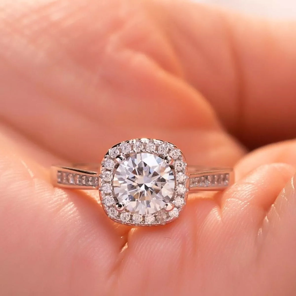 2 Carat Moissanite 925 Sterling Silver Ring