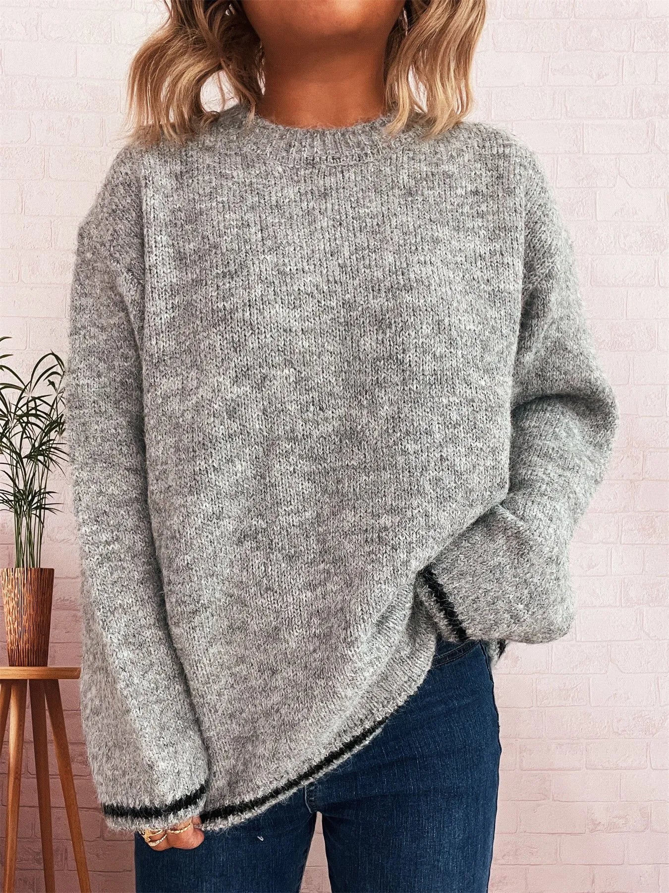 Contrast Trim Round Neck Cozy Sweater