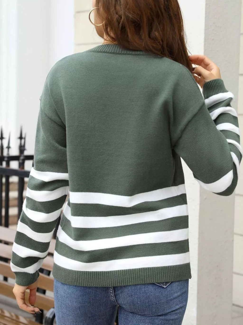 Striped Trim Crew Neck Sweater
