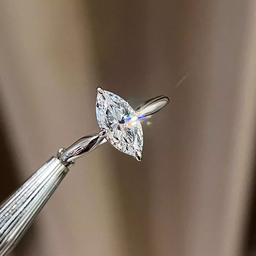 2 Carat Moissanite 925 Sterling Silver Ring