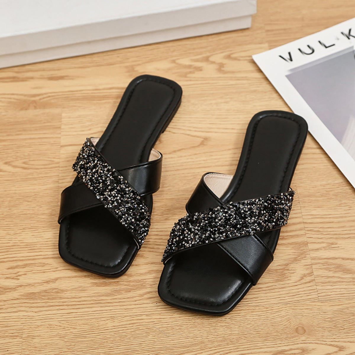 Open Toe Crisscross Sandals