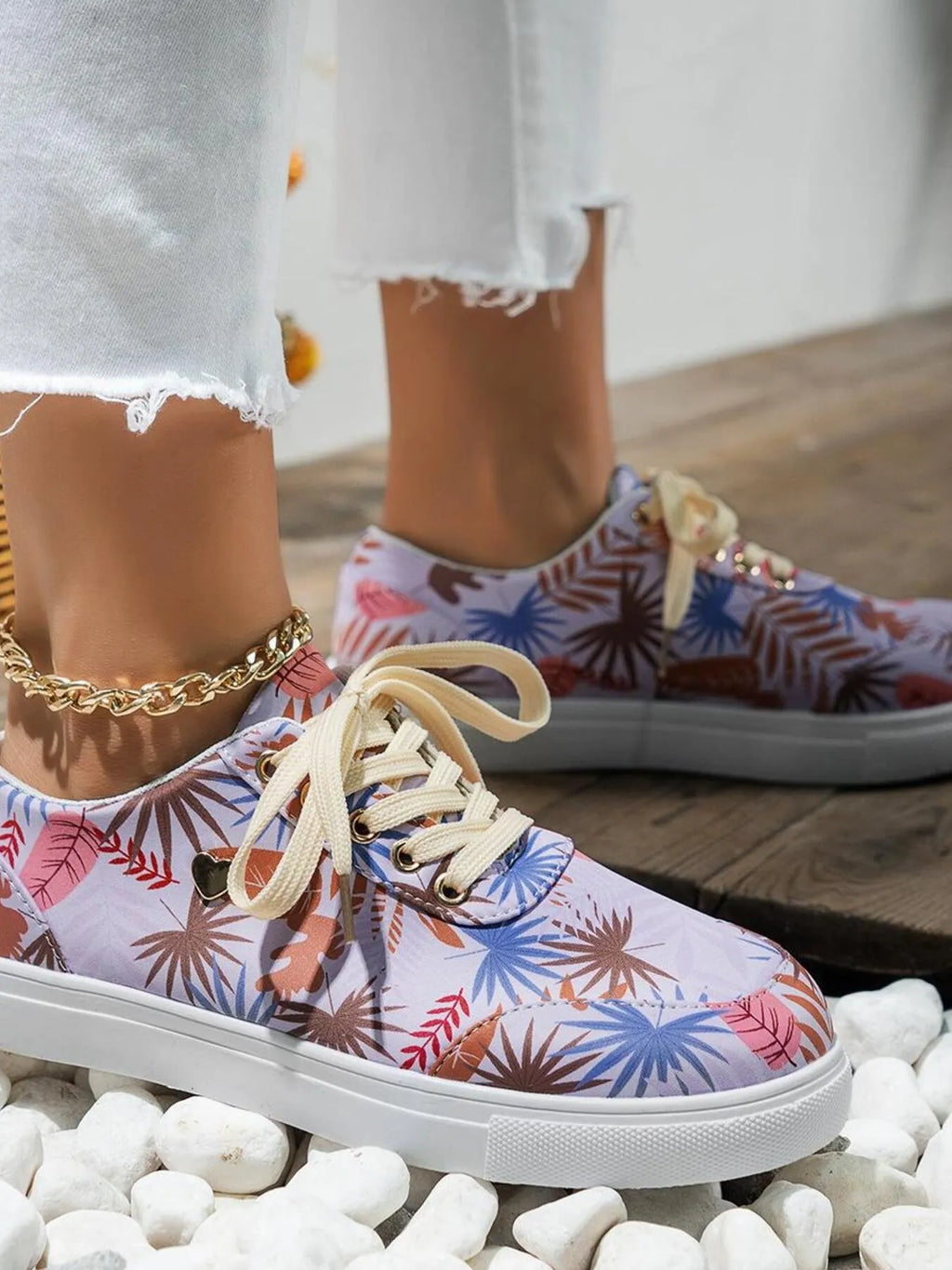 Tropical Leaf Print Canvas Sneakers