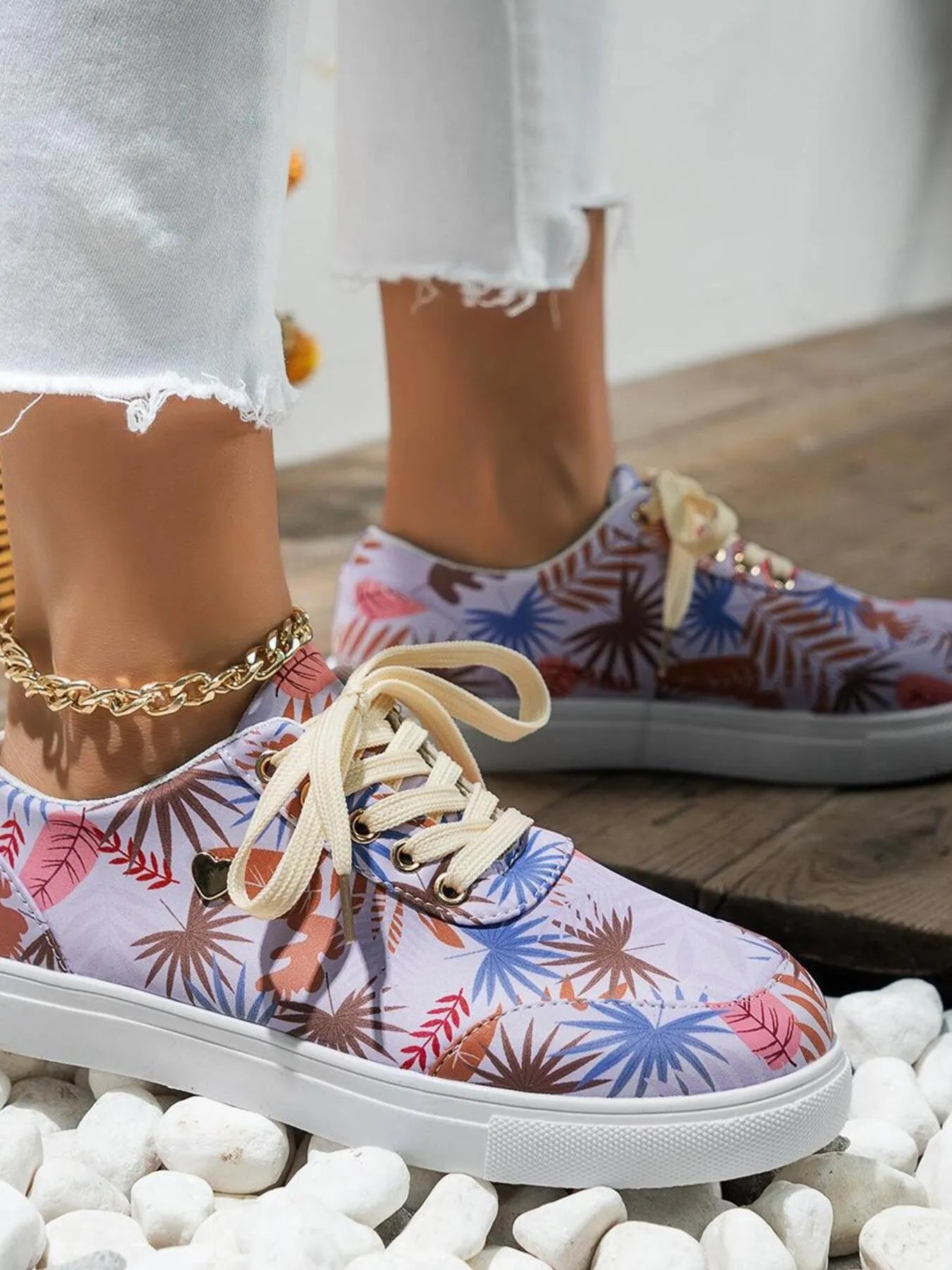 Tropical Leaf Print Canvas Sneakers