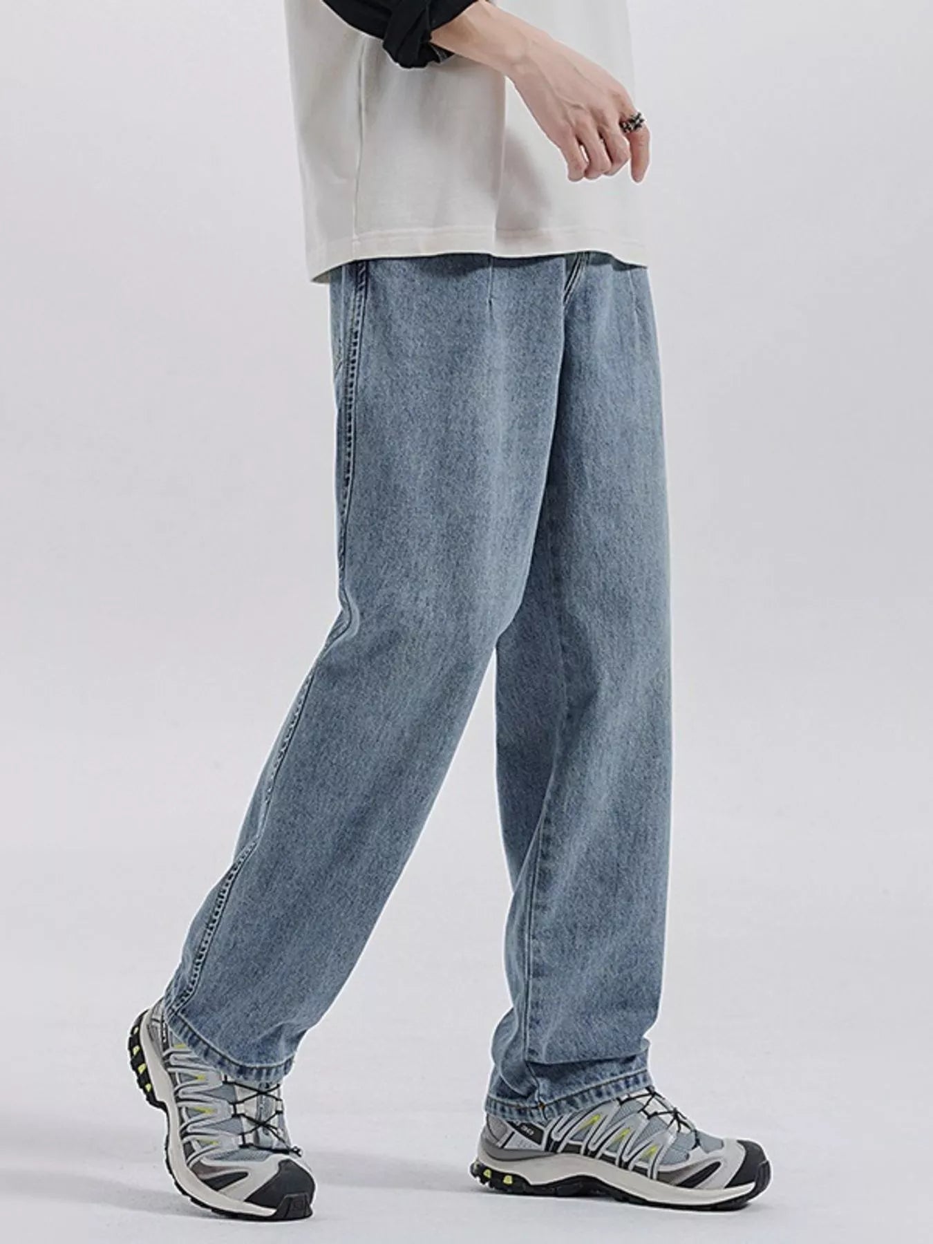 Men's Washed Wide Leg Jeans