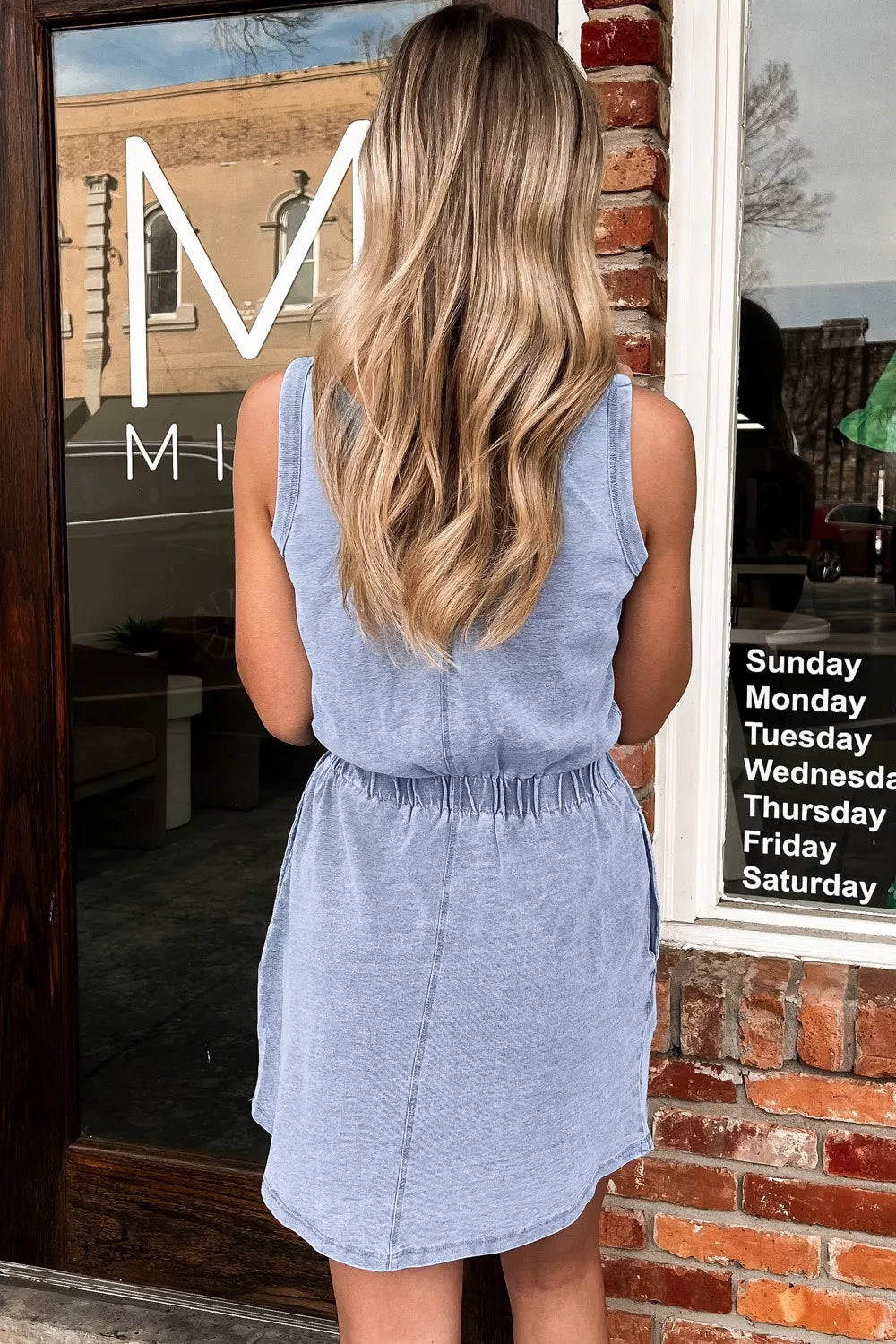 Casual Washed Scoop Neck Denim Mini Dress