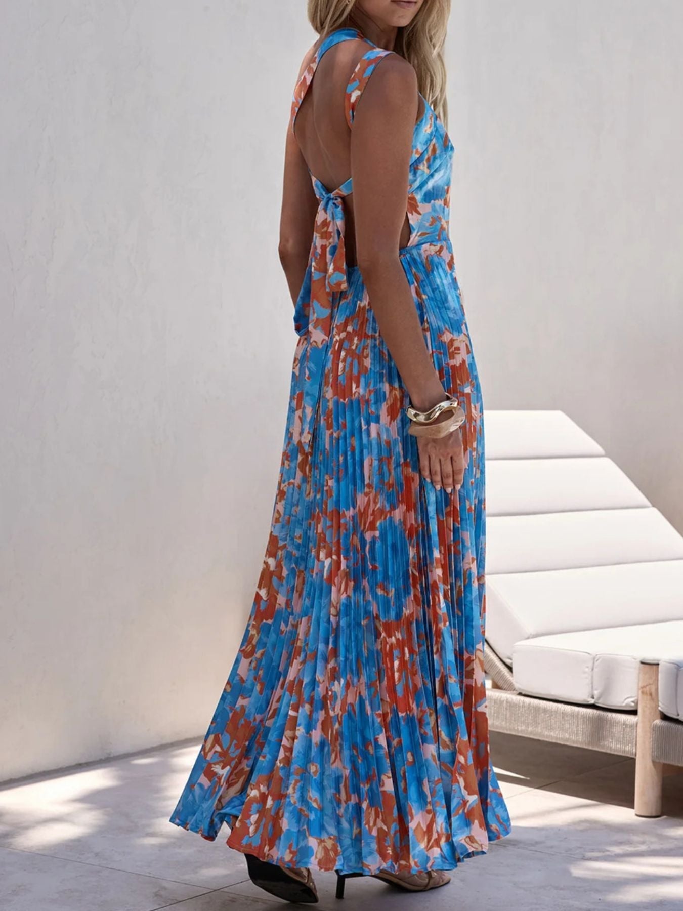 Floral Print One-Shoulder Pleated Dress