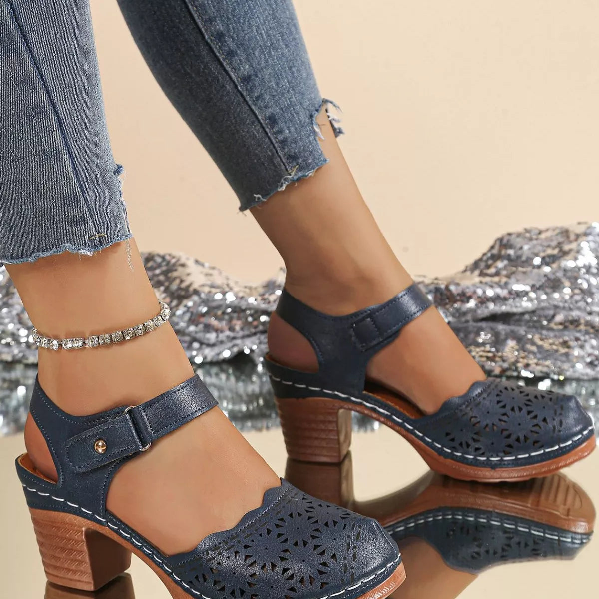 Round Toe Block Heels Sandals