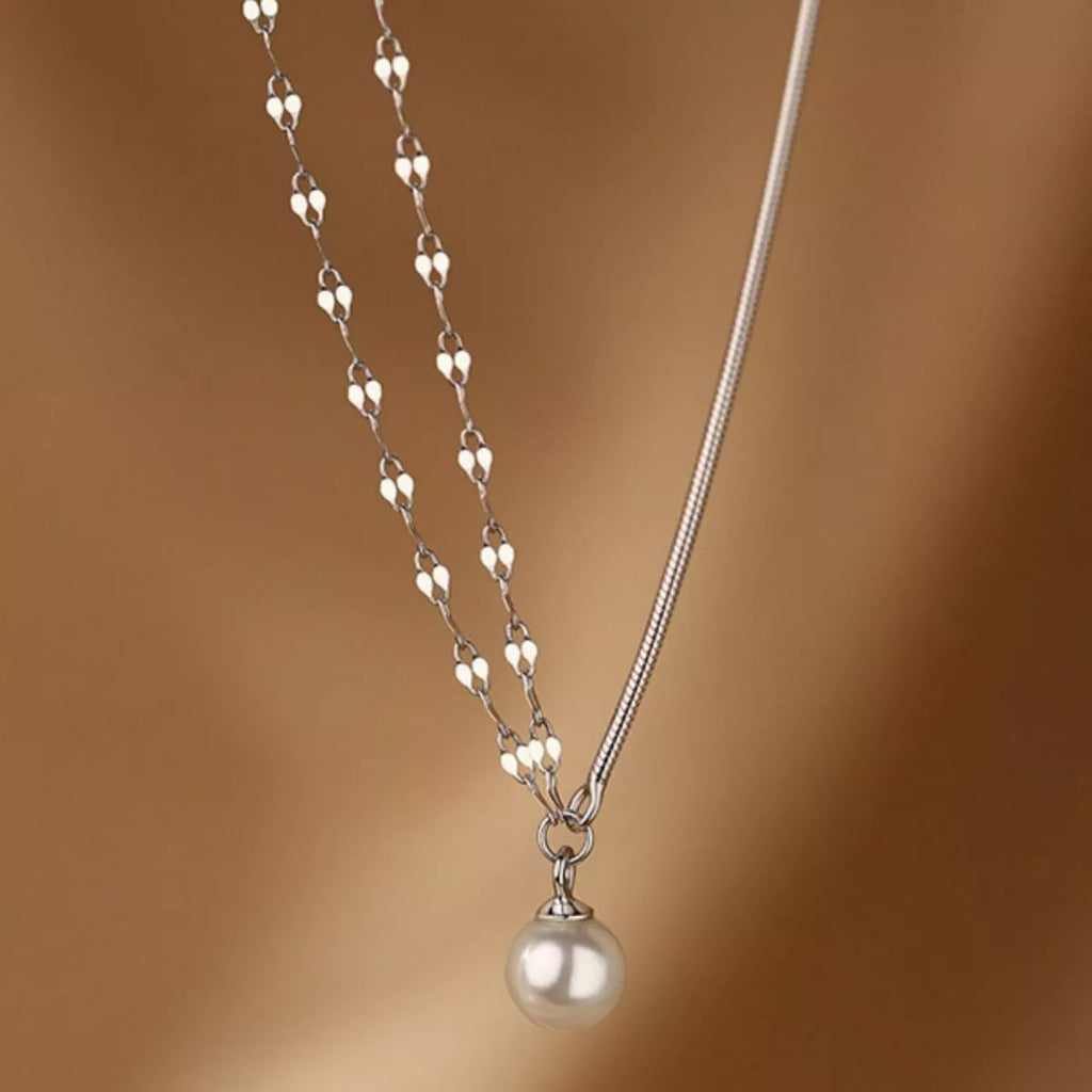 Pearl Pendant Layered Necklace