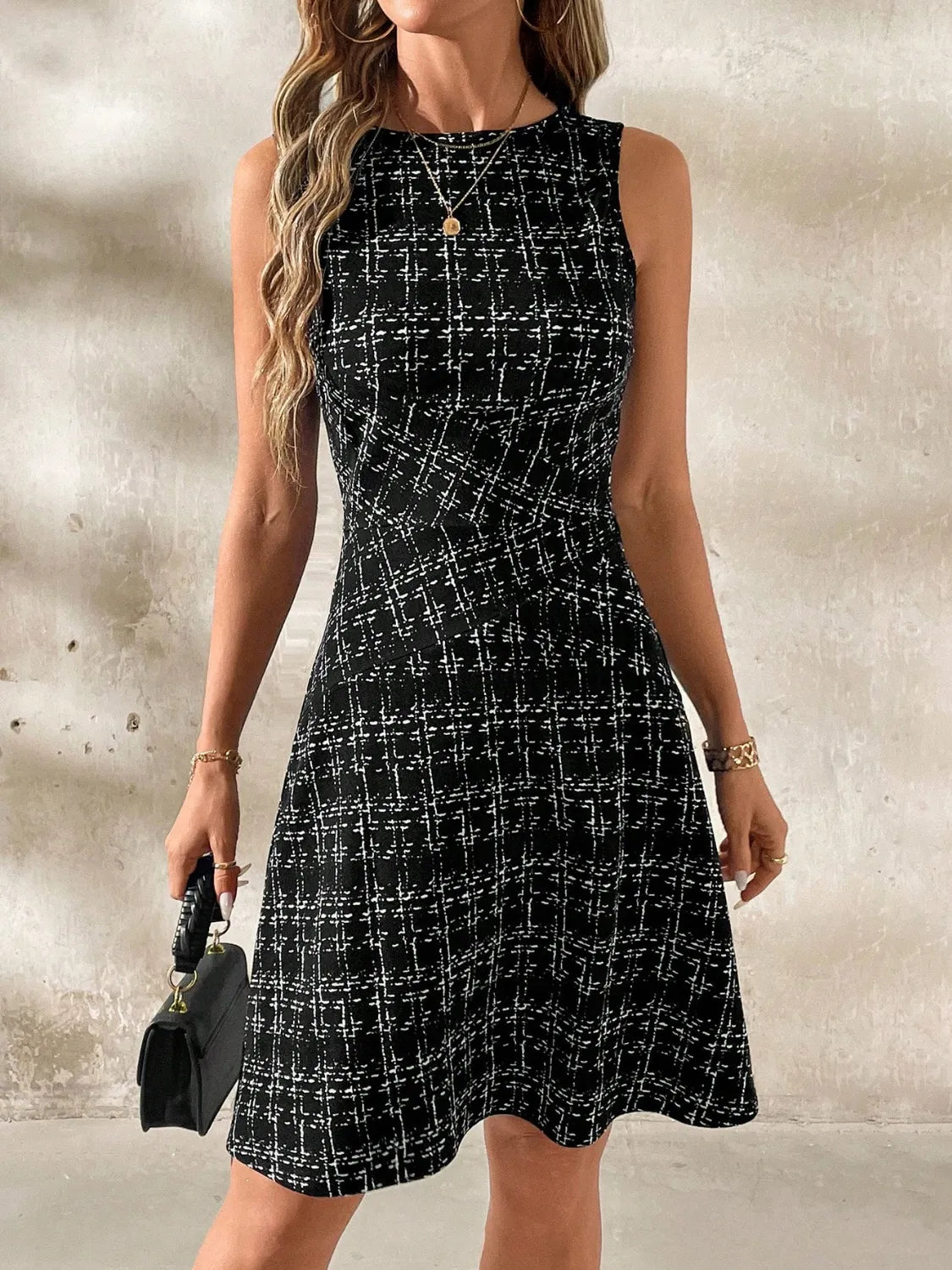 Round Neck Sleeveless Dress