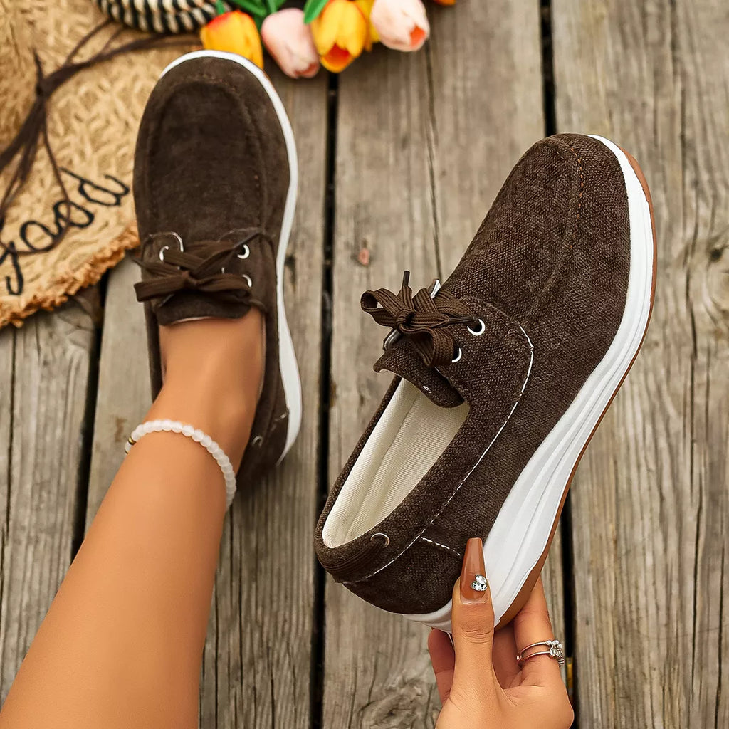 Lace Up Round Toe Sneakers