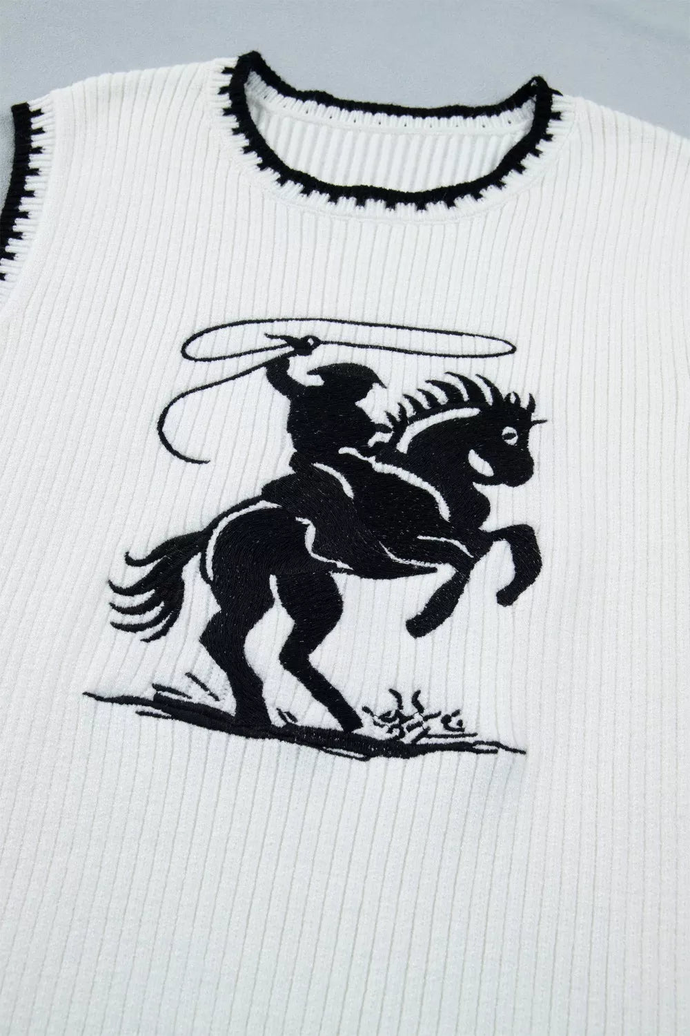 Contrast Trim Round Neck Rodeo Cowboy Sweater Vest