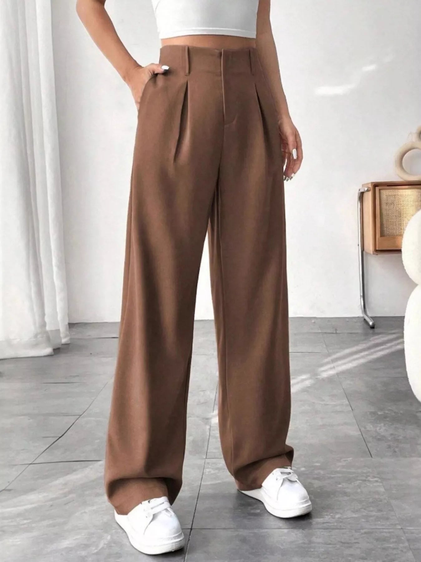 Wide Leg Pleated Pants