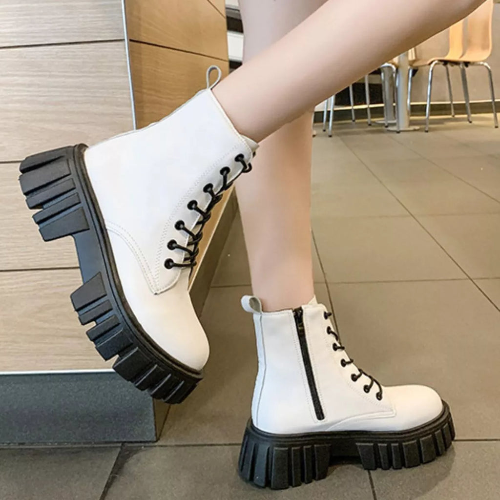 Round Toe Lace-Up Chunky Boots