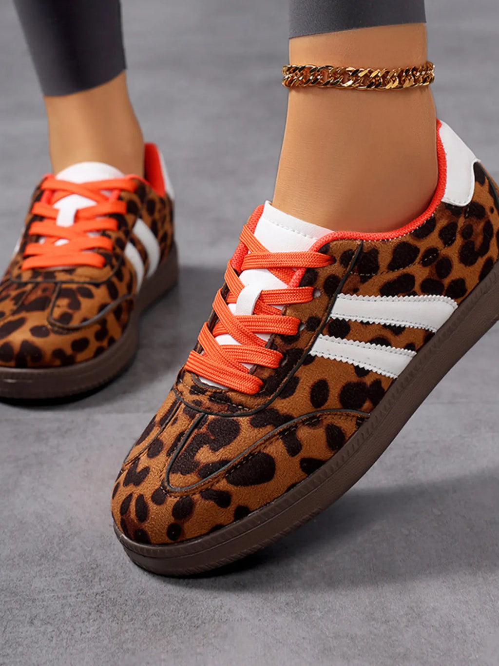 Leopard Print Stripe Detail Lace-up Sneakers