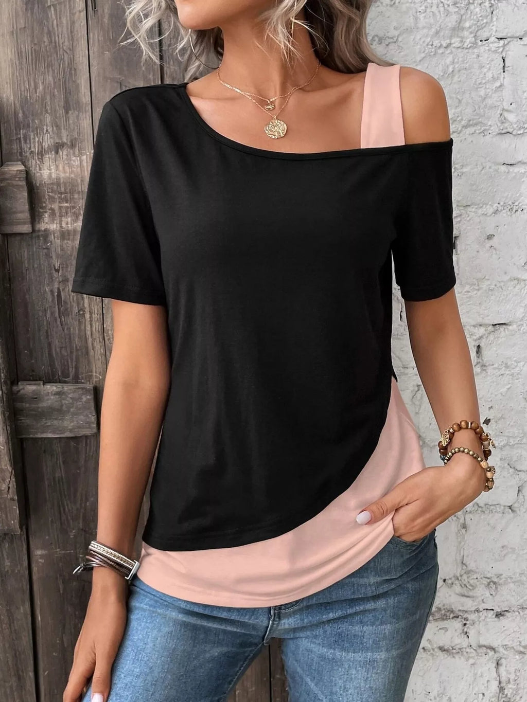 Asymmetrical Cold Shoulder Color Block T-Shirt