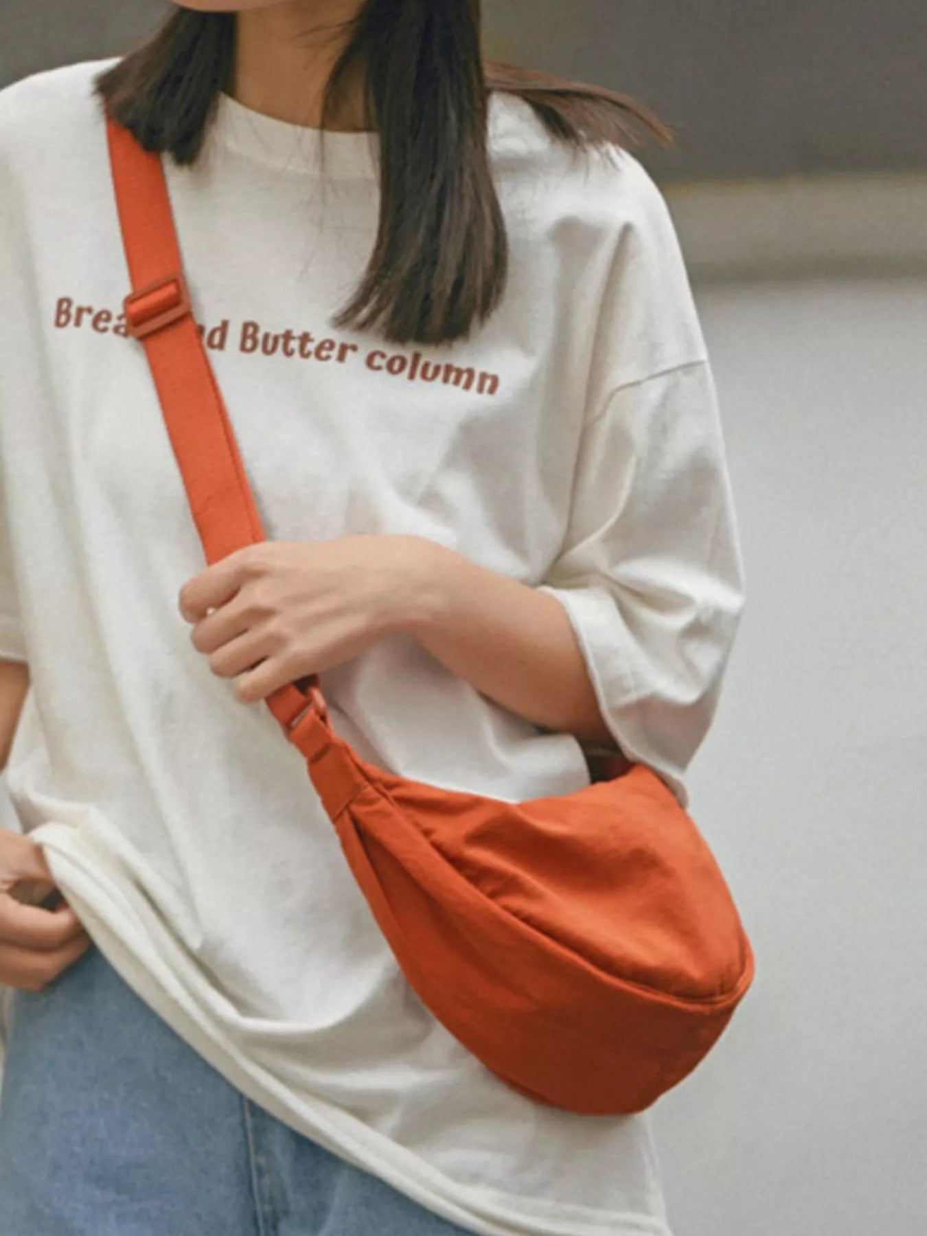 Casual Lightweight Crescent Crossbody Bag
