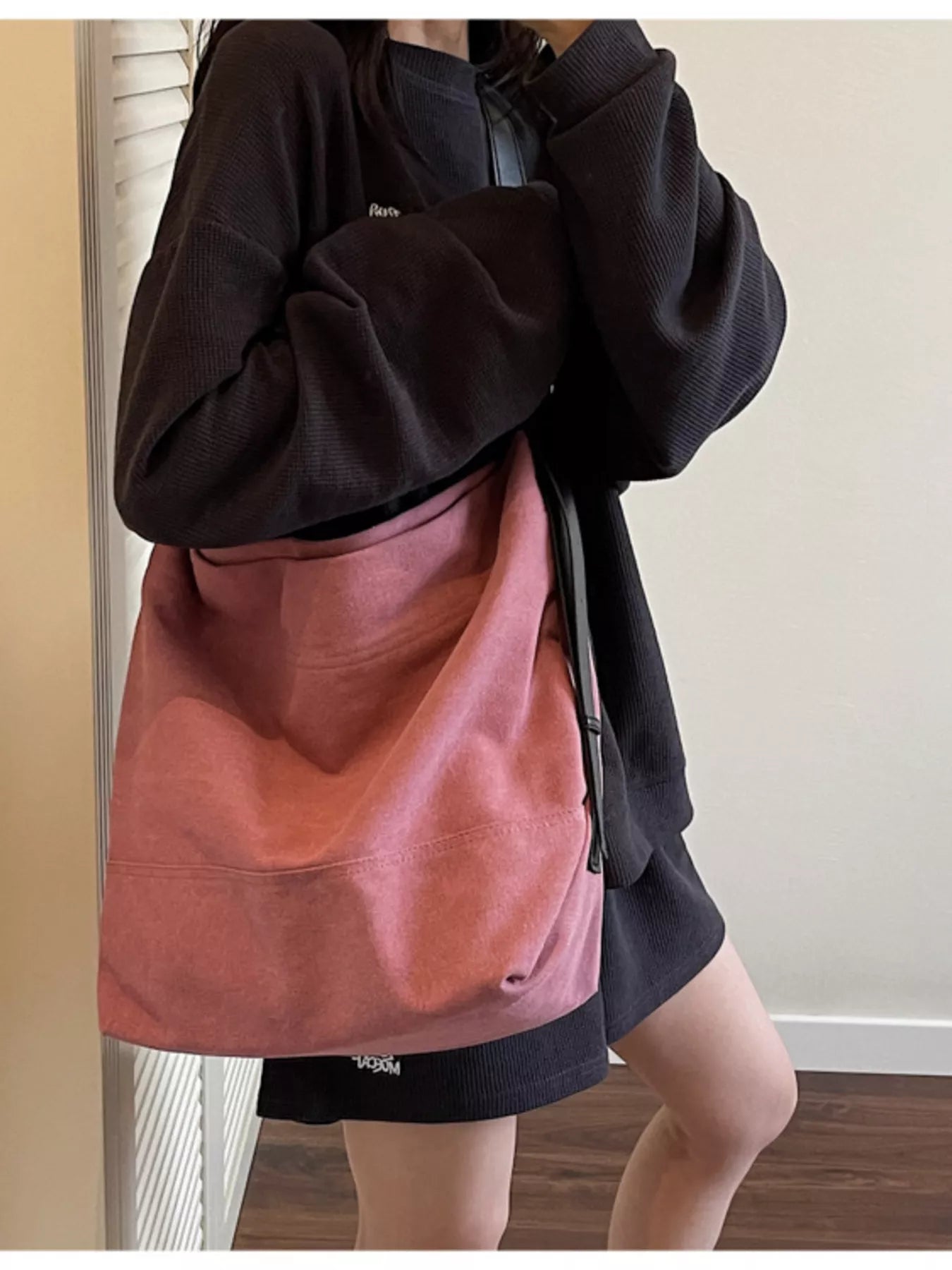 Adjustable Strap Handbag