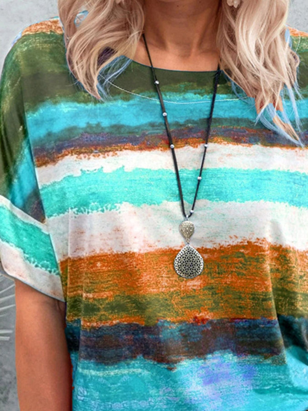 Contrast Round Neck Casual T-Shirt