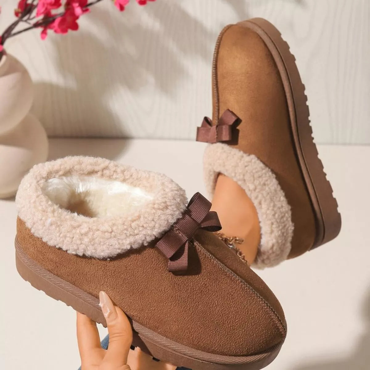 Cozy Bowknot Plush Lined Slip-Ons