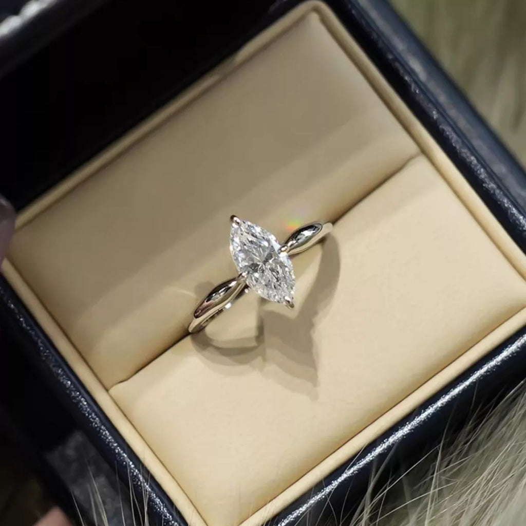 2 Carat Moissanite 925 Sterling Silver Ring
