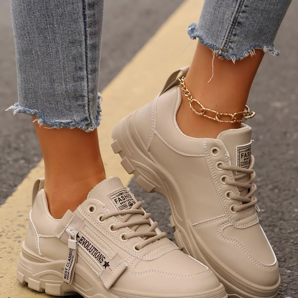 Lace Up Round Toe Athletic