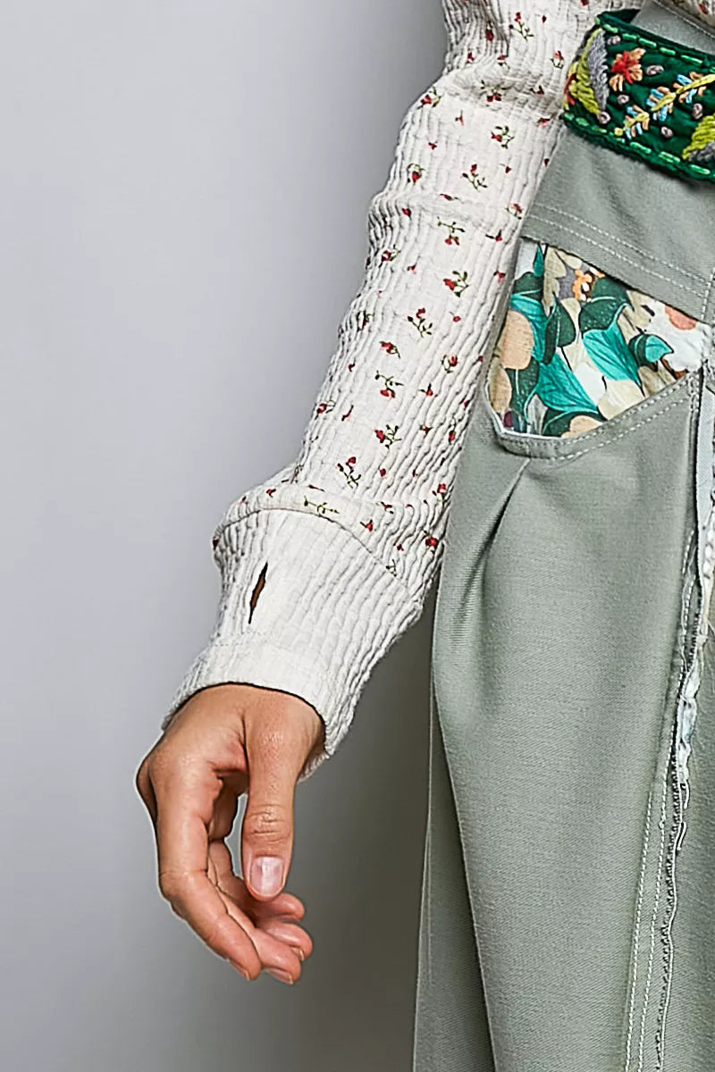 POL Ribbed Knit Floral Crew Neck Long Sleeve Top