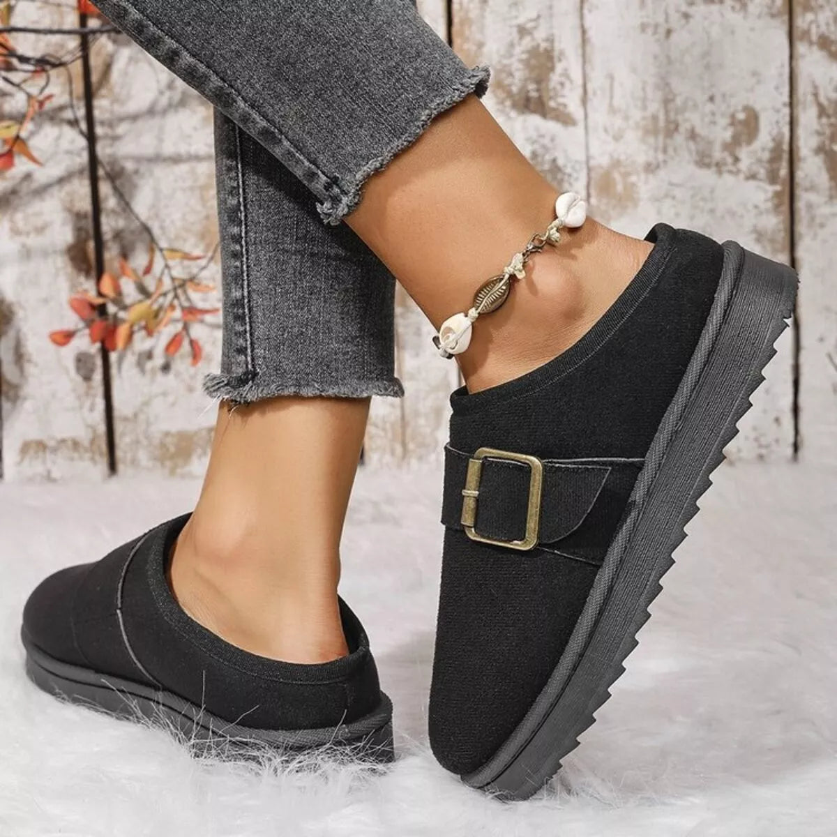 Buckle Decor Plush Lined Warm Slippers