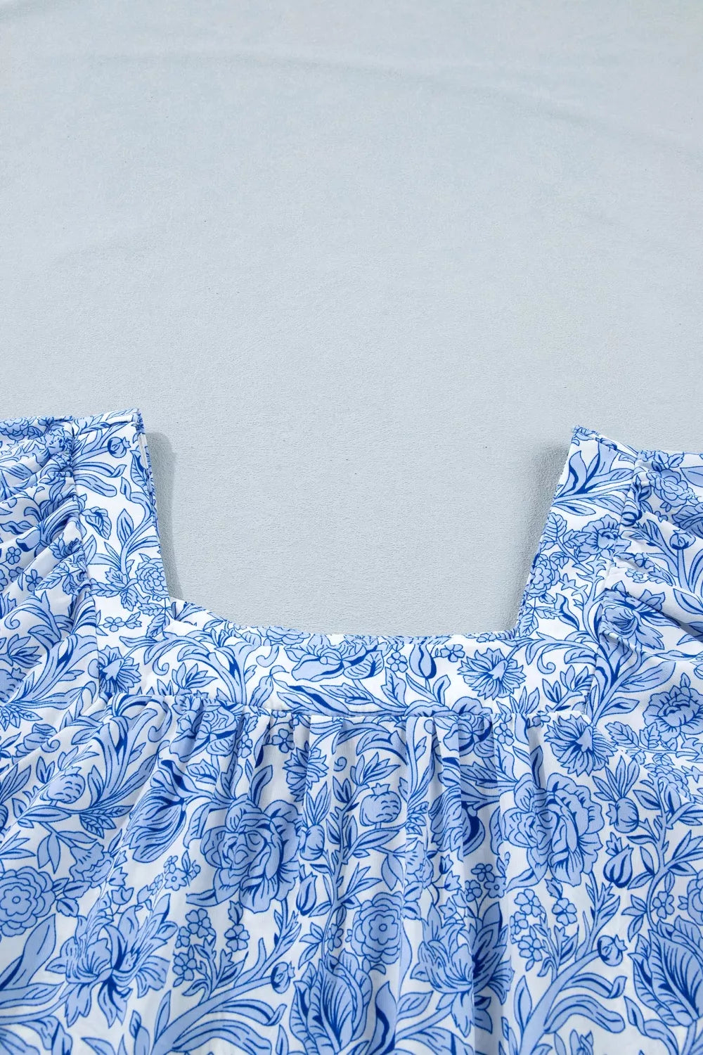 Square Neck Short Puff Sleeve Pleated Floral Blouse