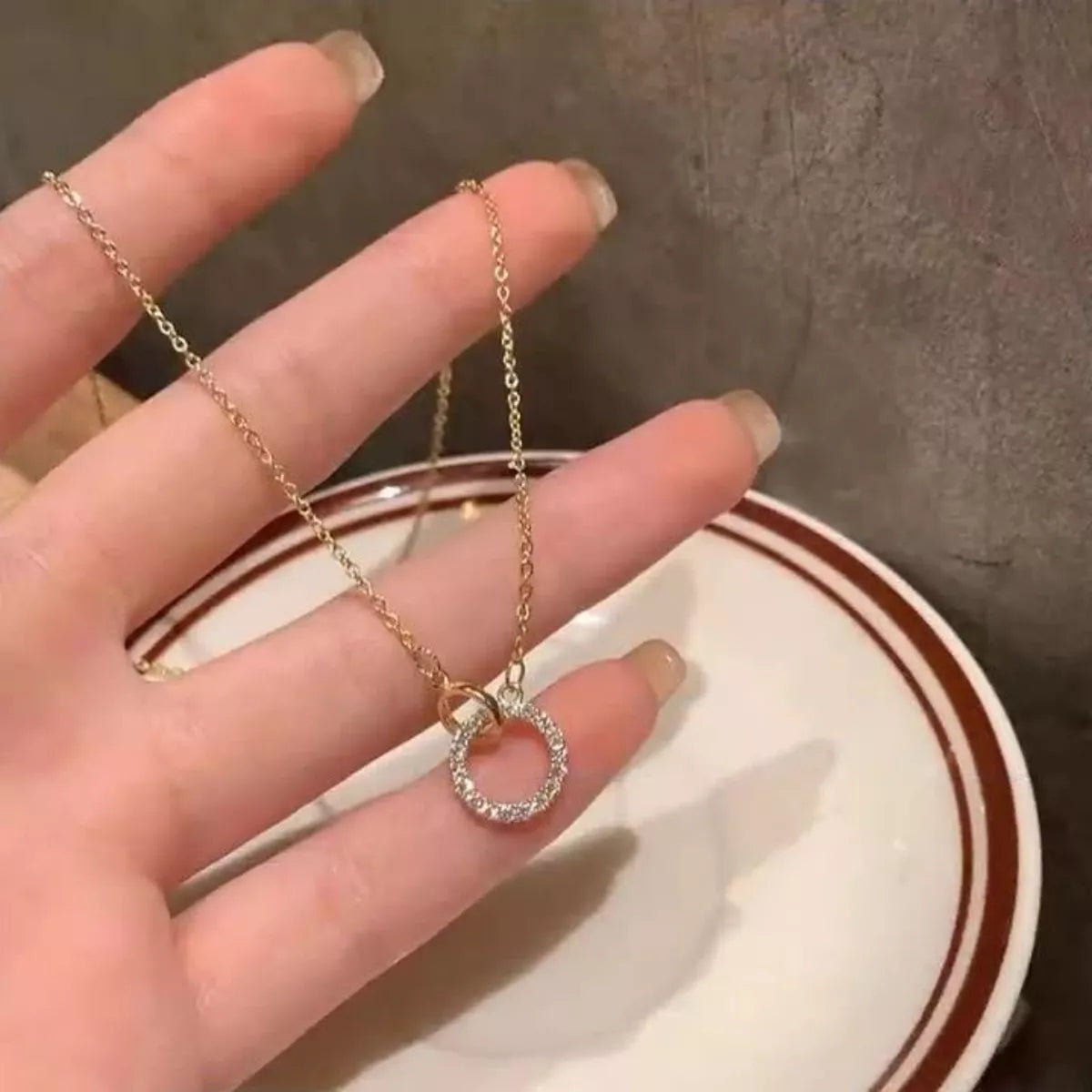 925 Sterling Silver Zircon Pendant Necklace