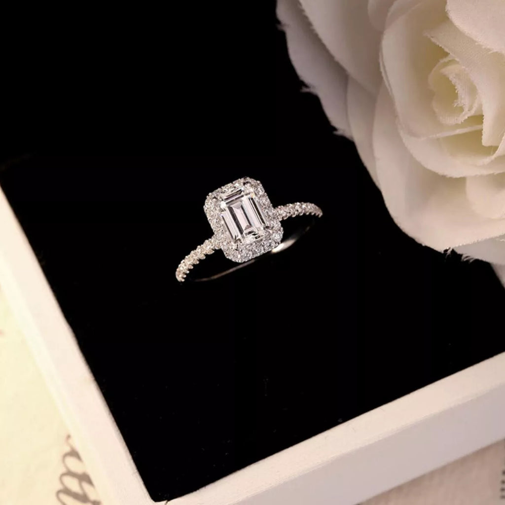 1 Carat Moissanite 925 Sterling Silver Ring