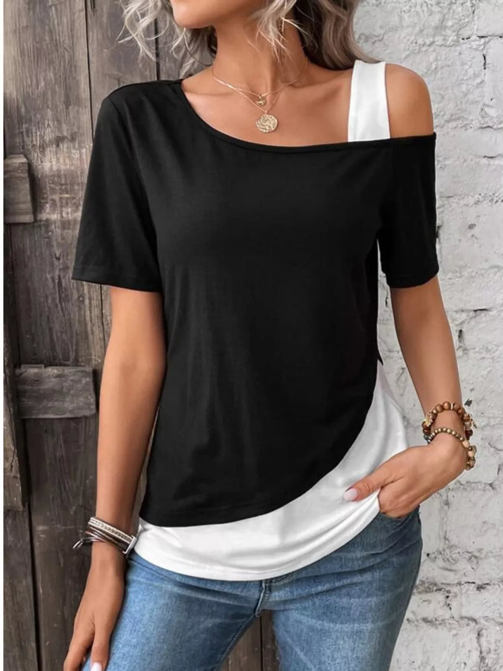 Asymmetrical Cold Shoulder Color Block T-Shirt