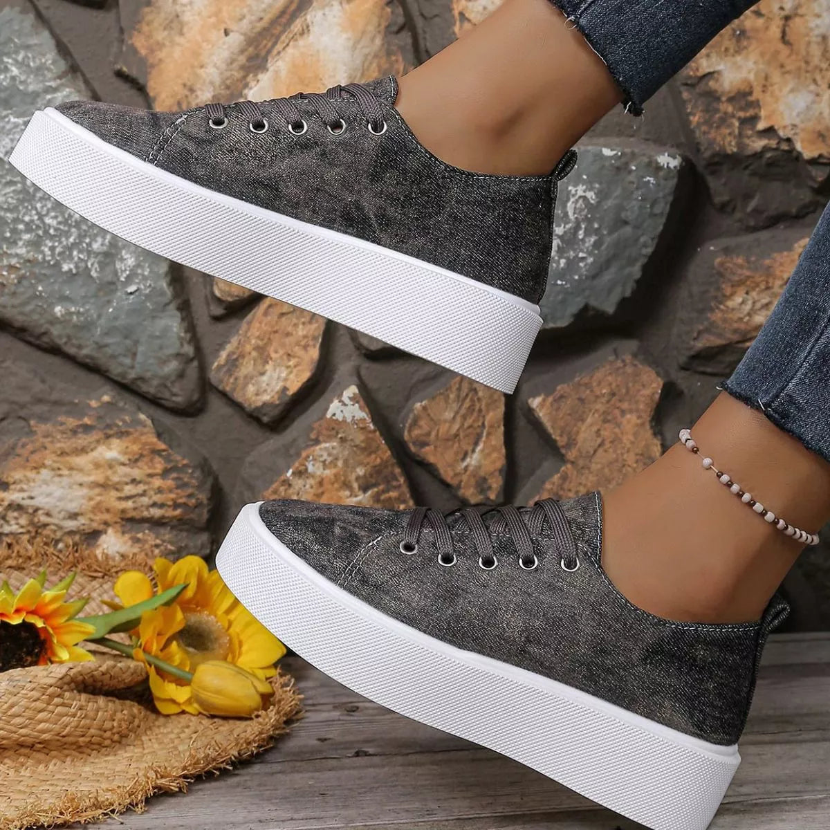 Round Toe Platform Sneakers