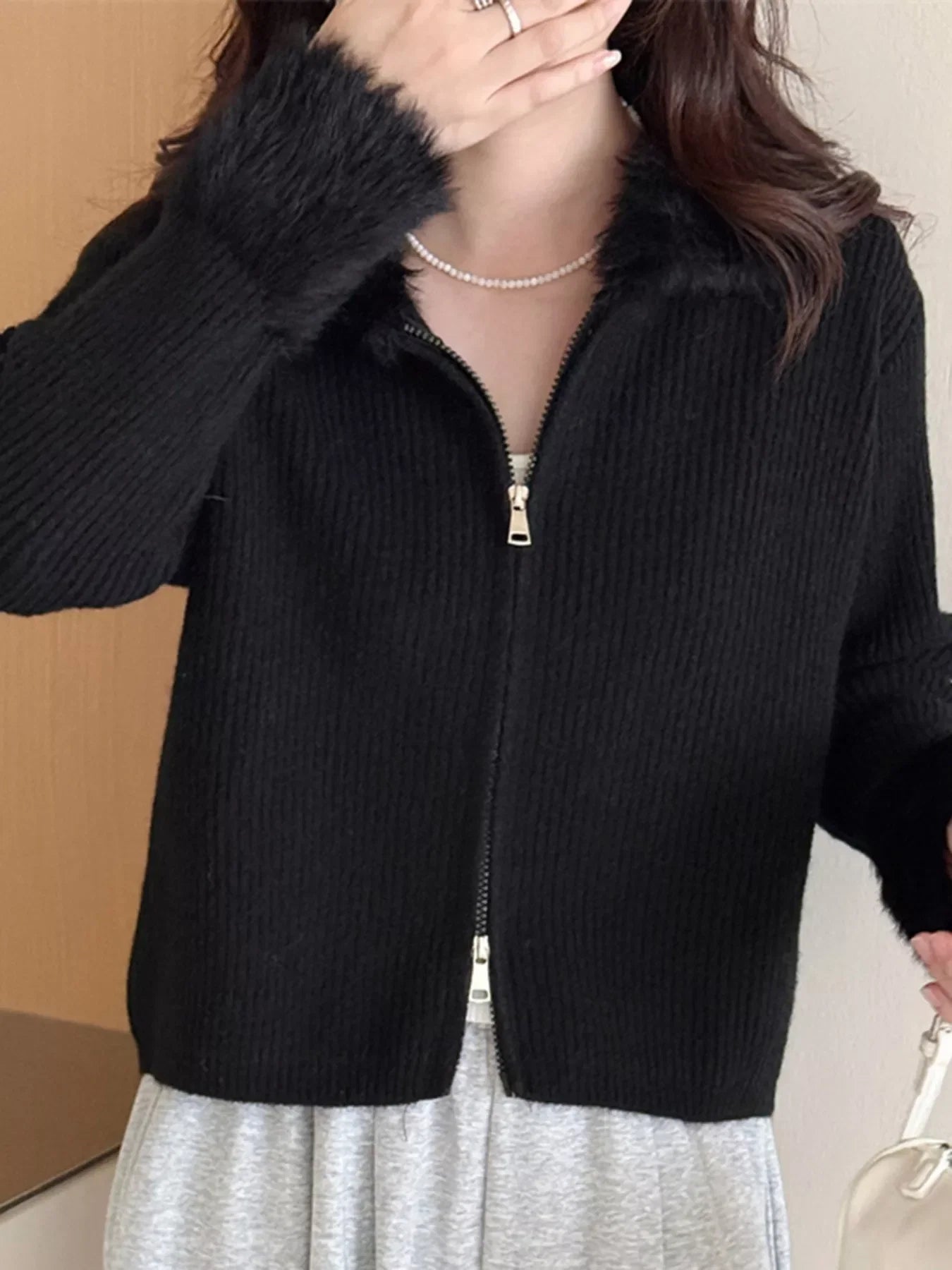 Fluffy Trim Zip-Up Cardigan