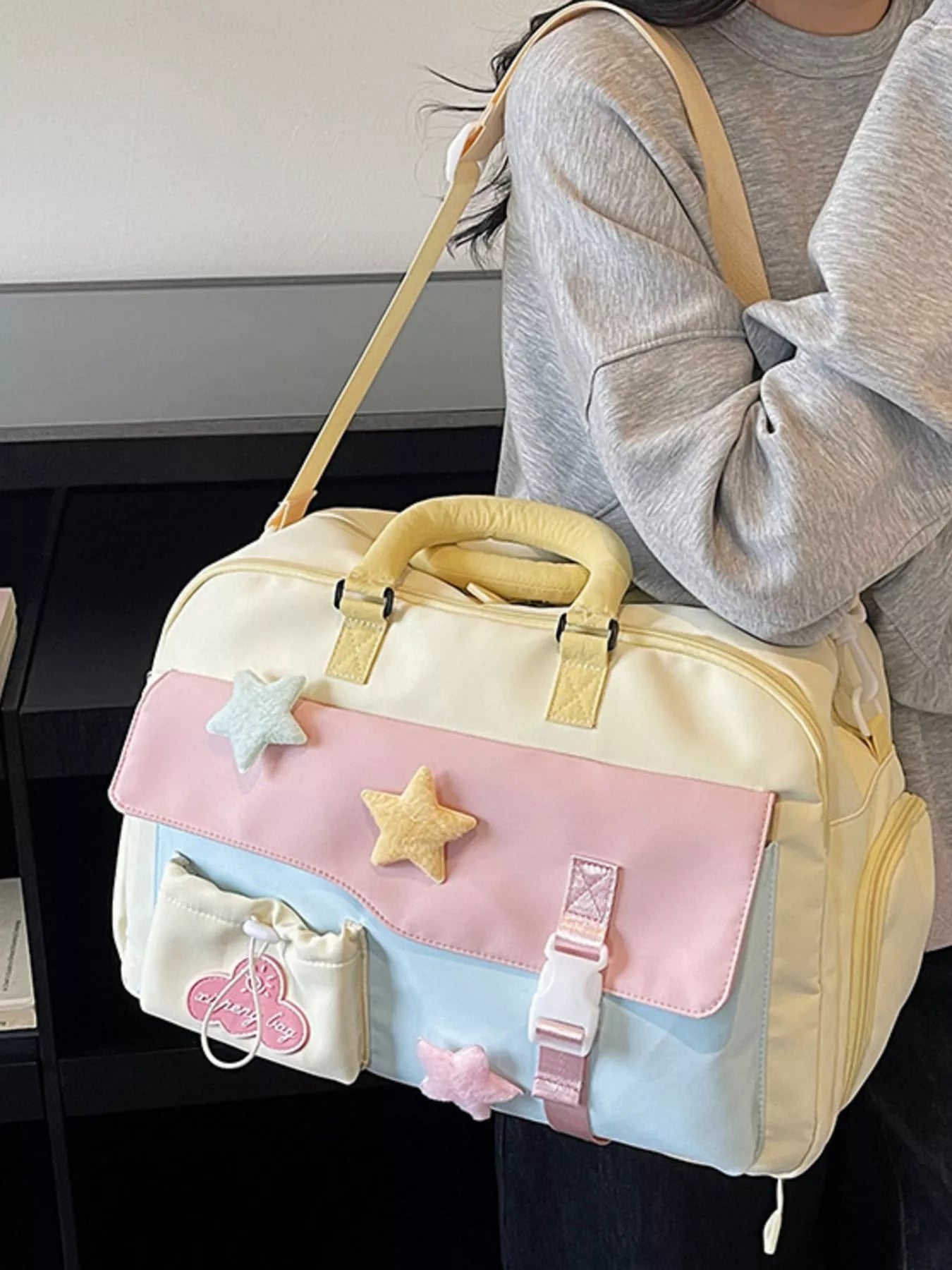 Color Block Star & Cloud Embellished Travel Bag