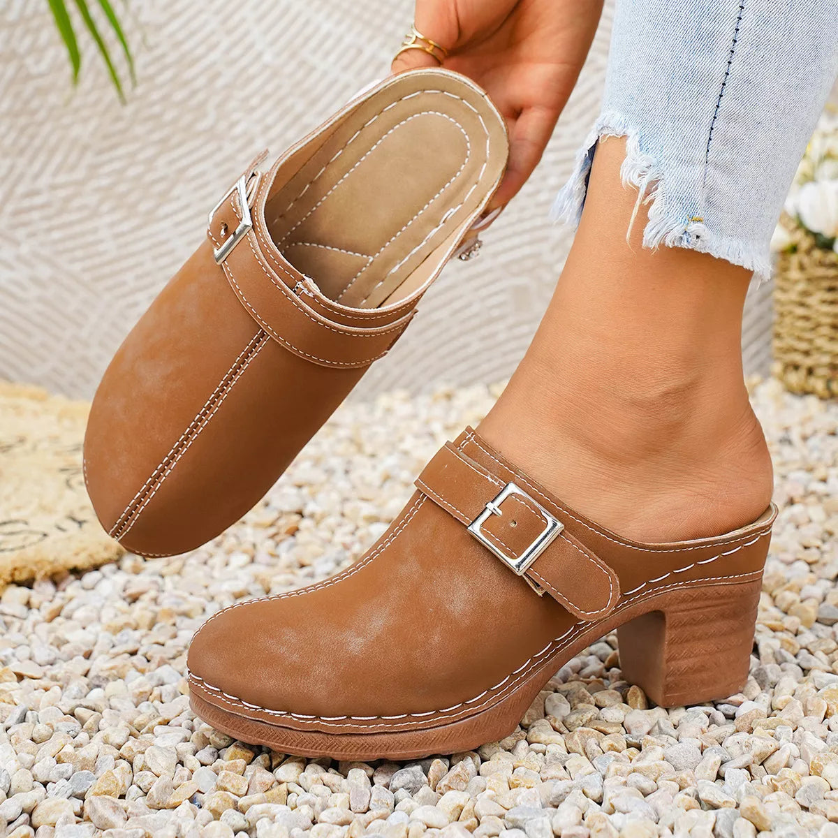 Round Toe Block Heels Sandals