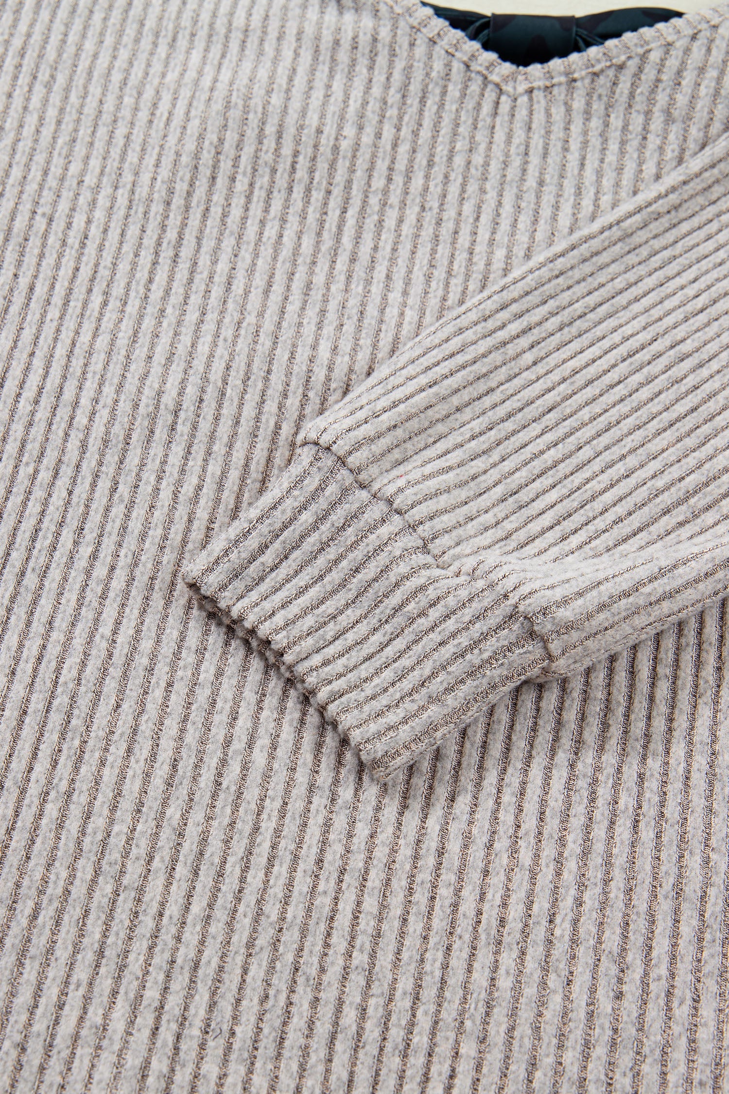 Bow Tie Back Ribbed Long Sleeve V-Neck Top