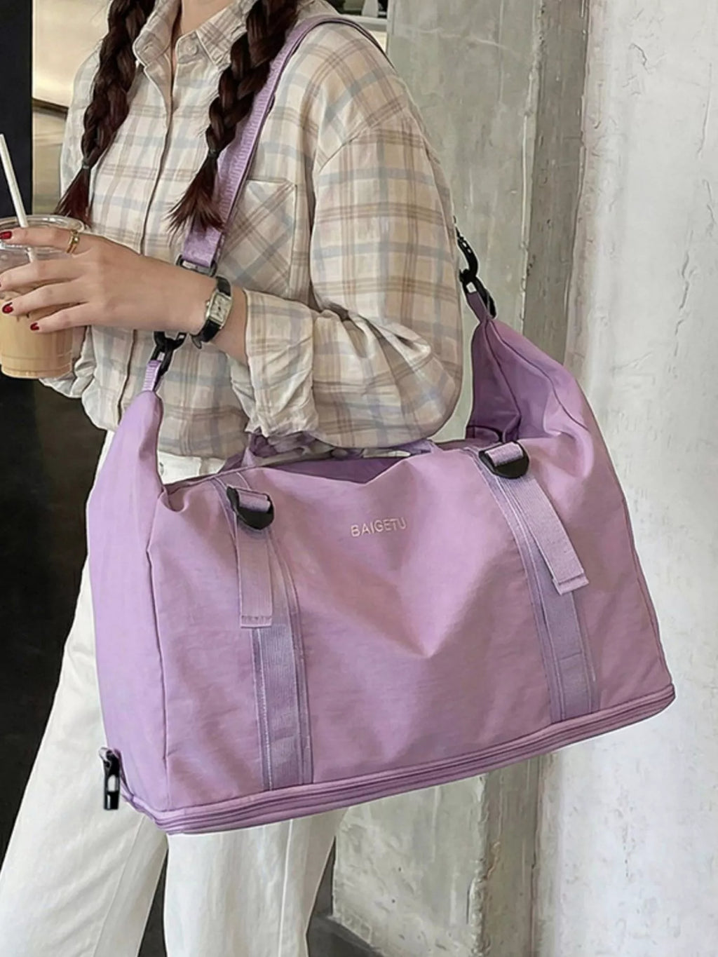 Lightweight Nylon Travel Bag