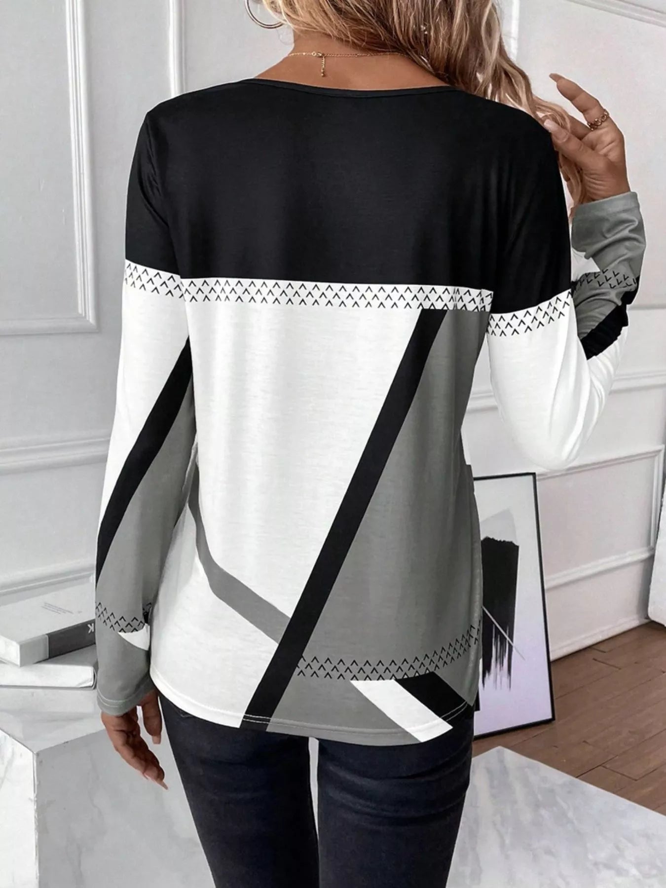 Color Block Long Sleeve T-Shirt