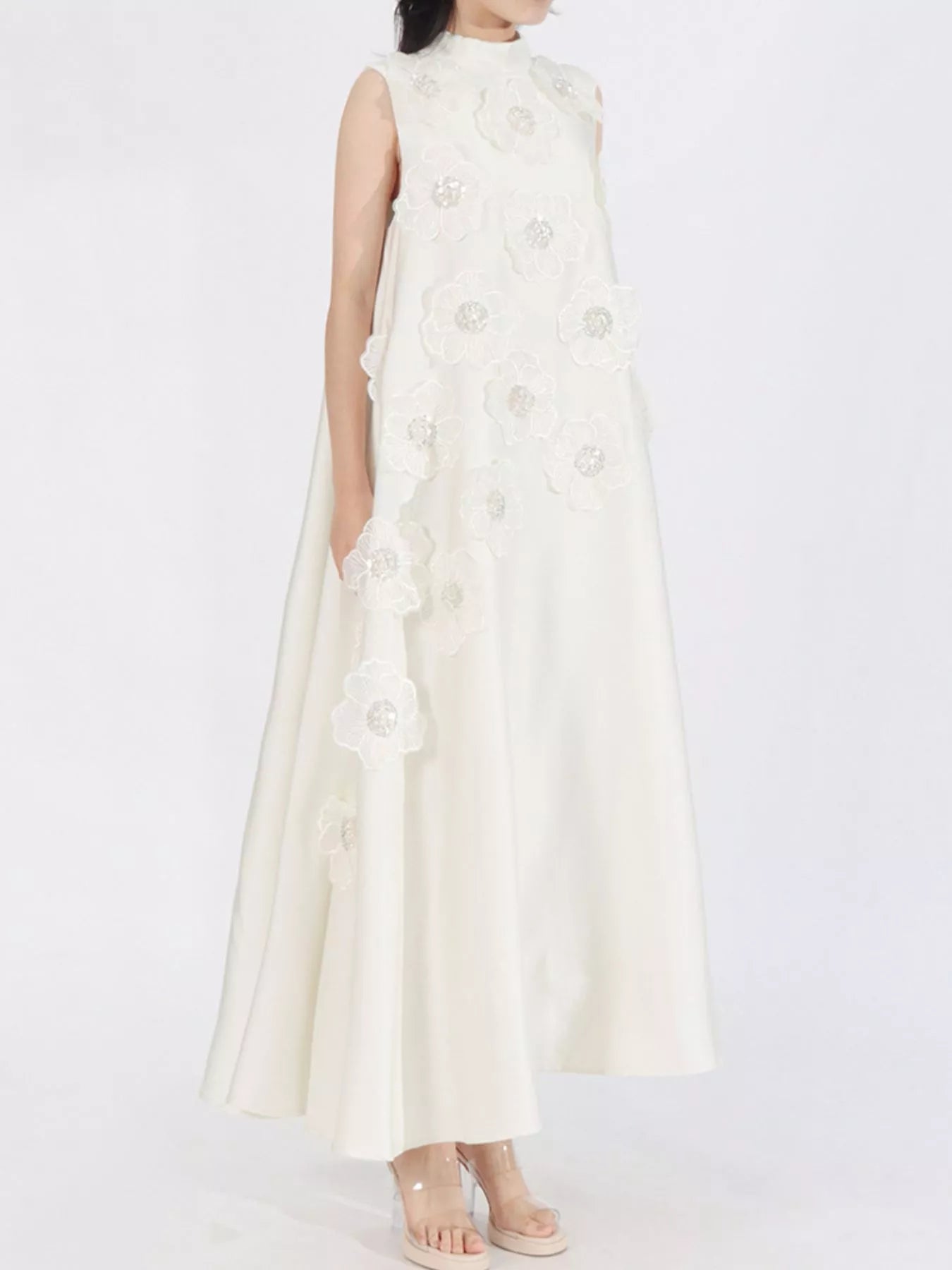 Floral Embellished Sleeveless Maxi Dress
