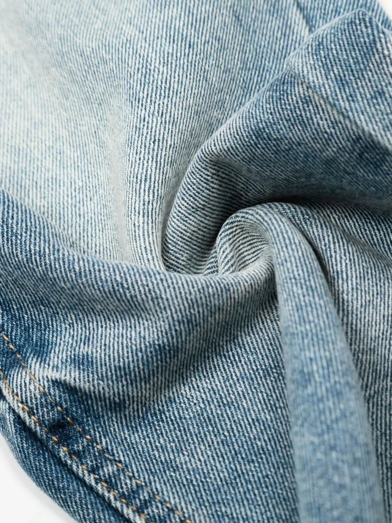 Men's Loose Fit Jeans