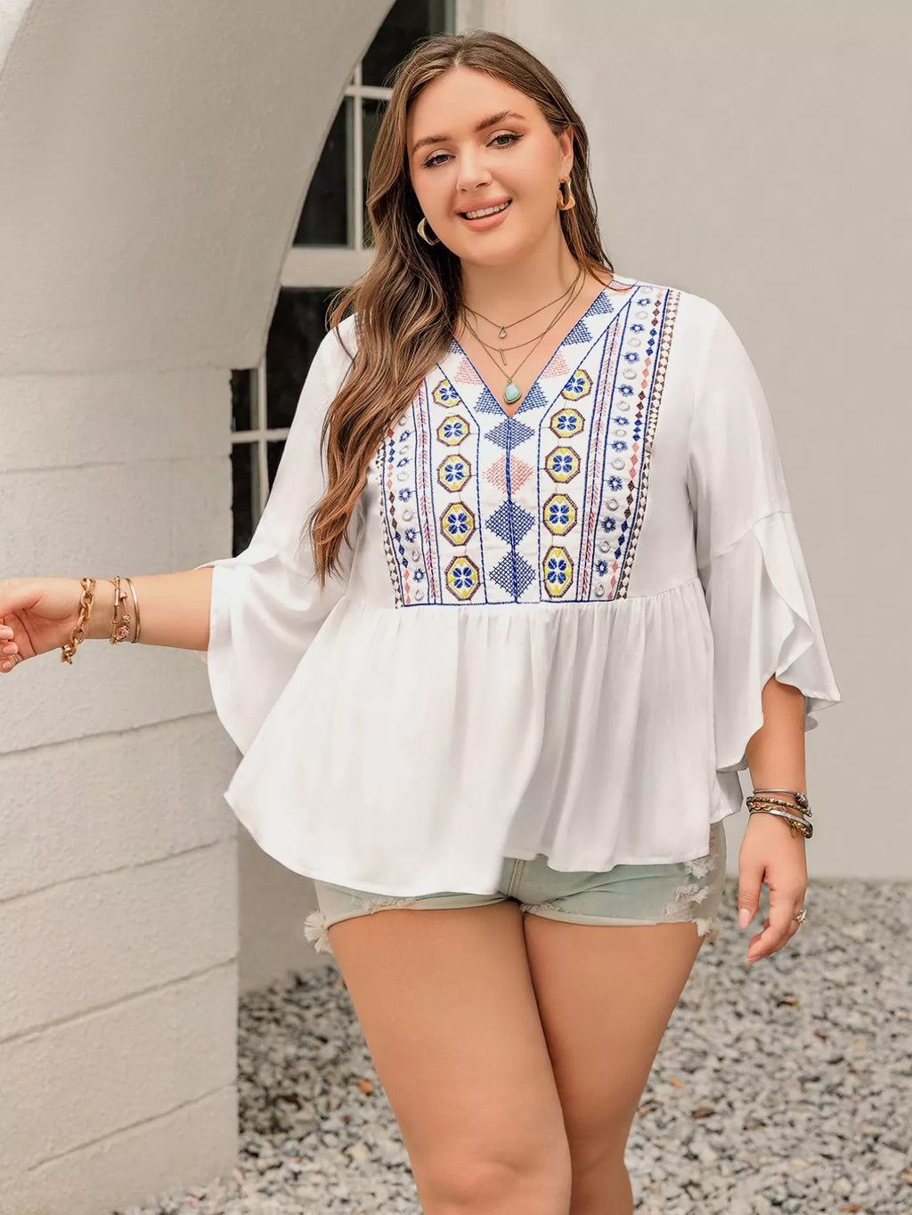 Plus Size Geometric V-Neck Flare Sleeve Blouse